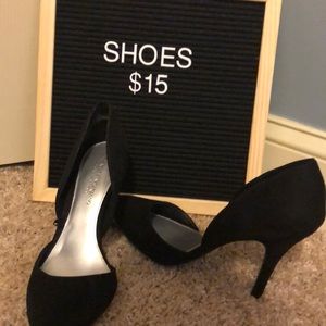 Black closed toe Pointed Heels
